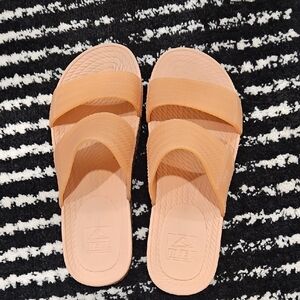 REEF Tan Slide Sandals